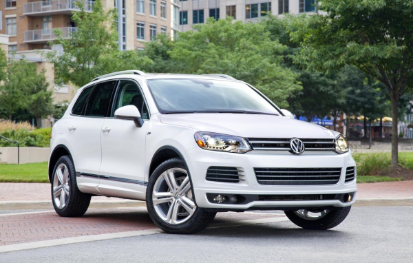 Надежный автомобиль Volkswagen  Taigun 2014