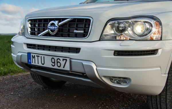 Тест драйв автомобиля Вольво  xc90 2014