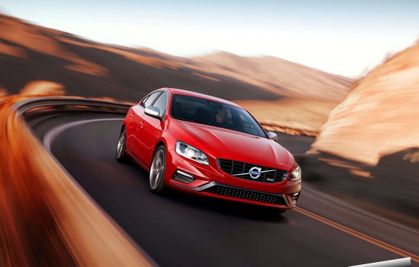 Новая машина Volvo s60