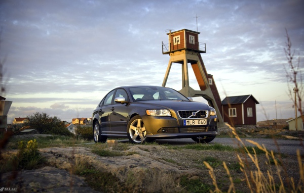 Новый автомобиль Volvo s40