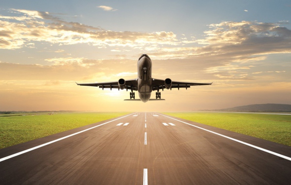 Взлет самолета