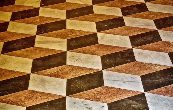 Плитка коричневая