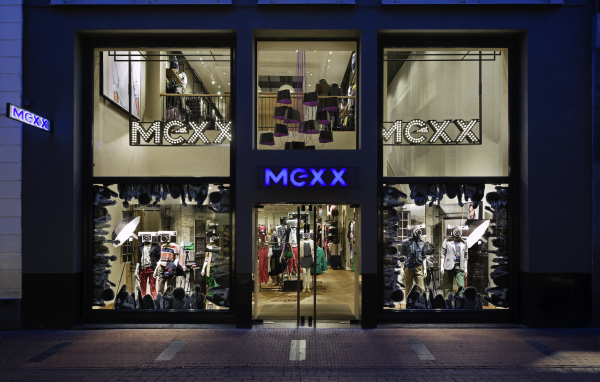 Дорогой бутик MEXX