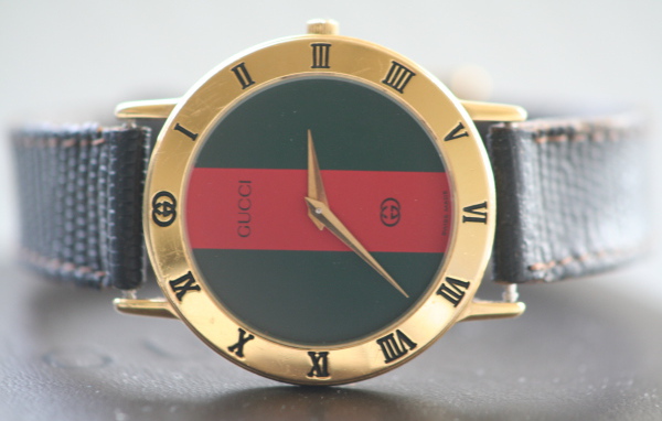 Часы от Gucci