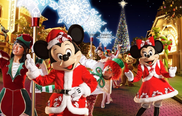 Микки Маус на Рождестве