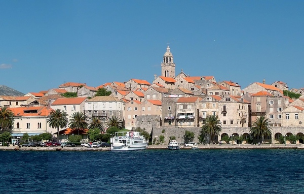 Город у моря