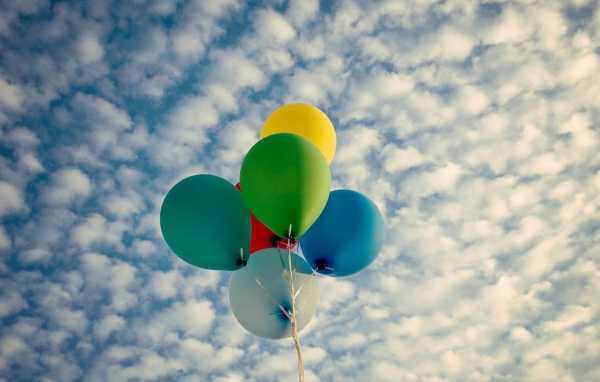 Воздушные разноцветные шары