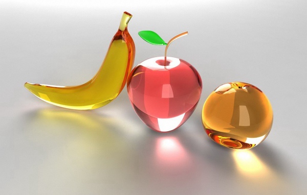 Стеклянные фрукты и банан