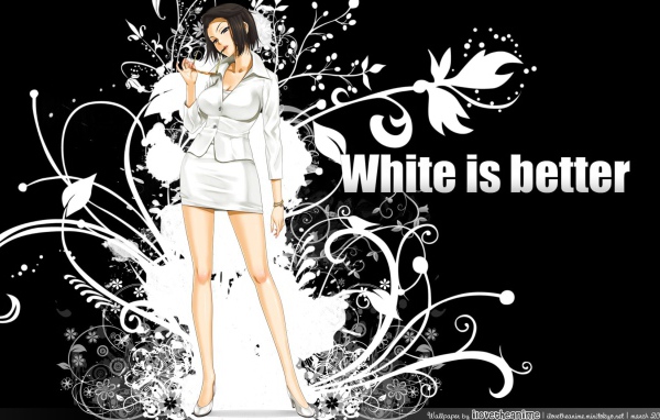 Девушка в белом на черном фоне