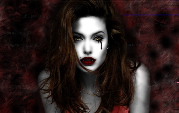 Прическа у девушки вампира