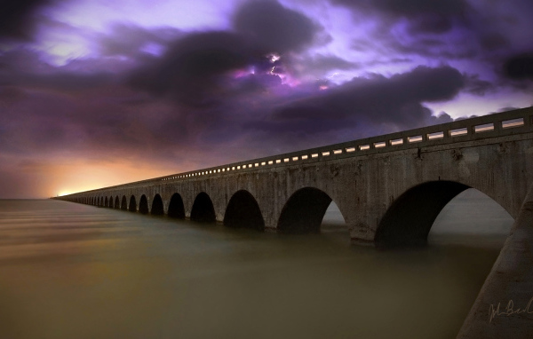 Мост через океан