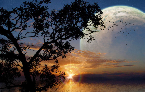 Фантастический закат с луной