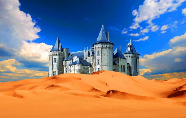 Дворец в пустыне