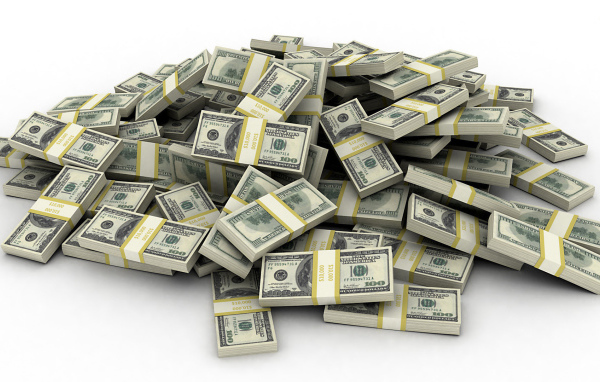 Гора из пачек долларов