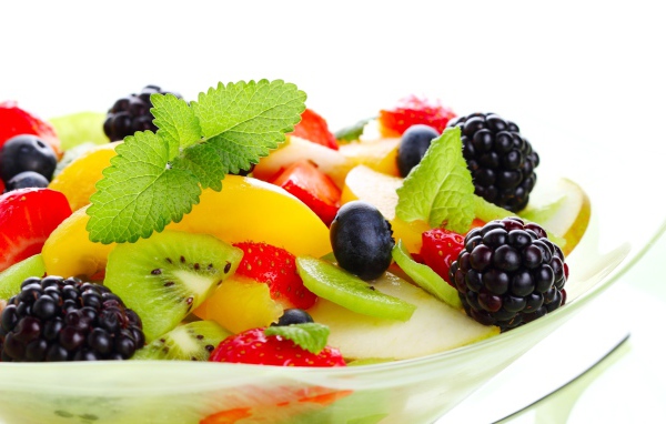 	   Fruit and berry salad