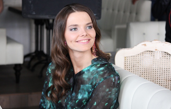 Красивая Елизавета Боярская