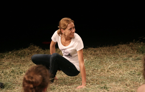 Красивая Марина Петренко