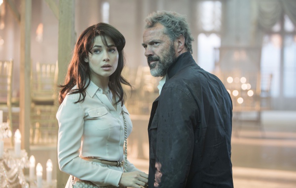 Очаровательная актриса Юлия Снигирь