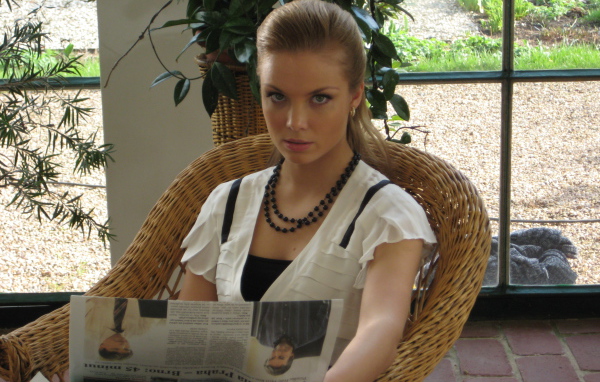 Актриса Татьяна Арнтгольц