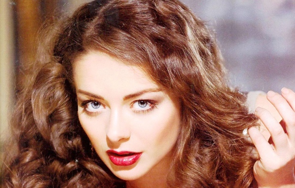 Знаменитая Марина Александрова