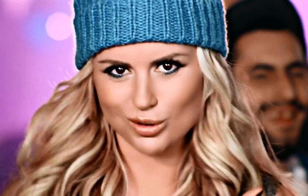 Красивая актриса Анна Семенович