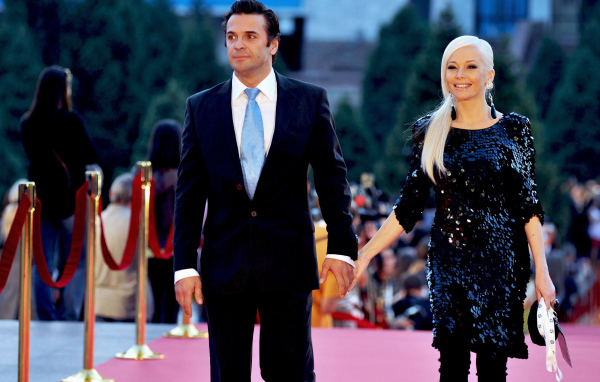 Популярная модель Елена Корикова