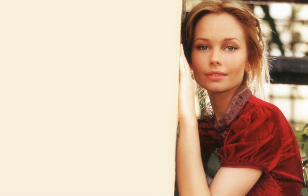 Модель Елена Корикова