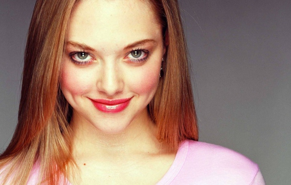 Суперзвезда Аманда Сайфред