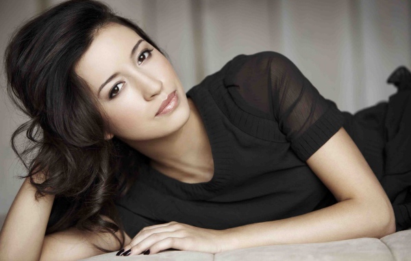 Прекрасная актриса Кристиан Серратос