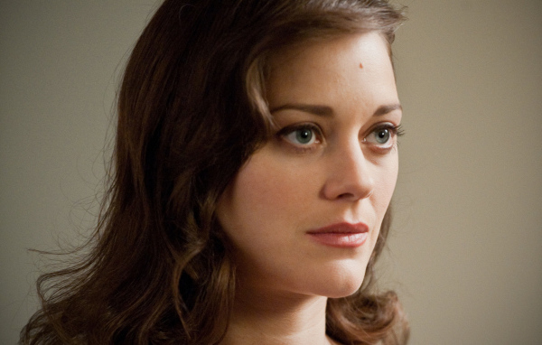 Актриса Марион Котийяр