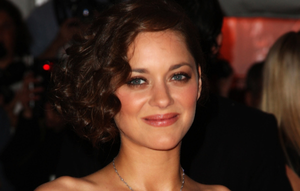 Очаровательная Марион Котийяр