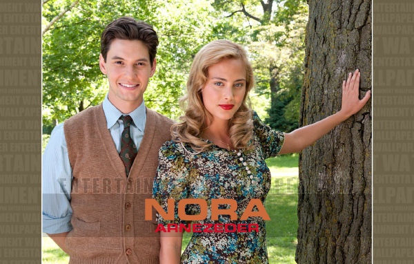 Знаменитая актриса Нора Арнезедер