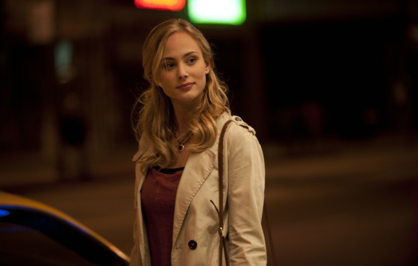 Прекрасная актриса Нора Арнезедер