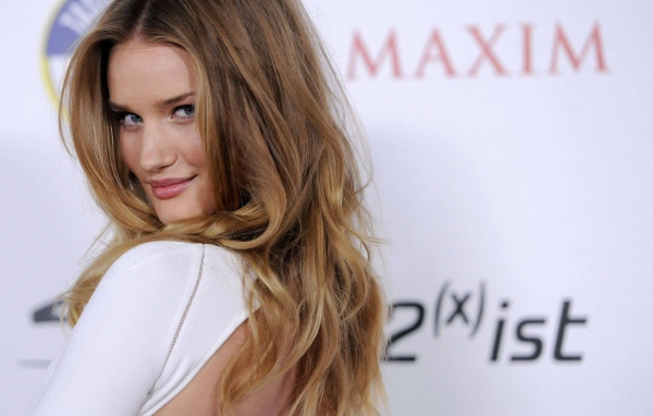 Очаровательная актриса Роузи Хантингтон-Уайтли