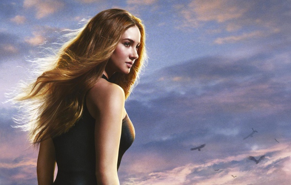 Очаровательная Шейлин Вудли