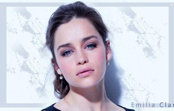 Популярная актриса Эмилия Кларк