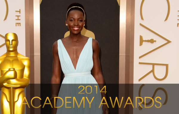 Красивая модель Лупита Нионго