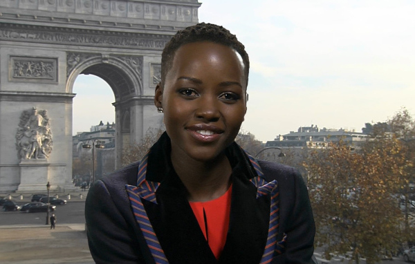 Популярная супермодель Лупита Нионго