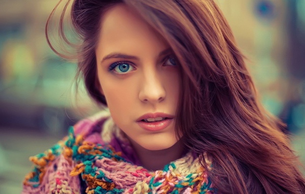 Голубоглазая девушка