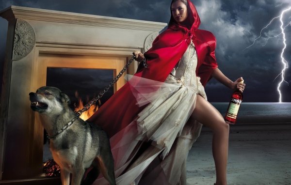 Ева Мендес с собакой