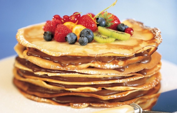 Блины с фруктами