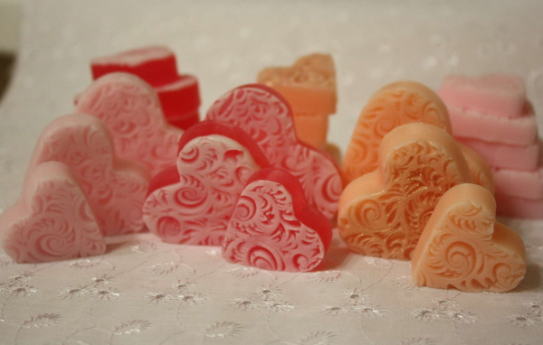 Мыло в форме  сердца на День Святого Валентина 14 февраля