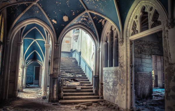 Заброшенный особняк