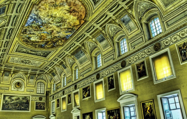 Интеръер дворца