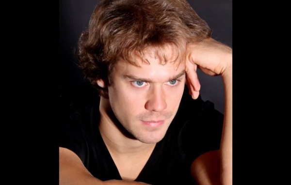 Спортсмен Алексей Морозов