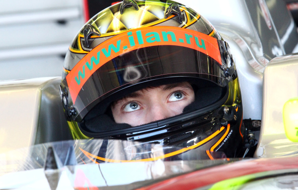 Популярный человек Михаил Алешин