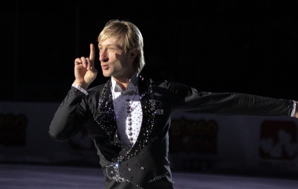 Евгений Плющенко во время выступления