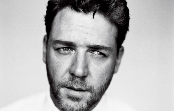 Популярный Актер Рассел Кроу