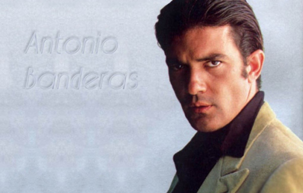 Популярный Антонио Бандерас