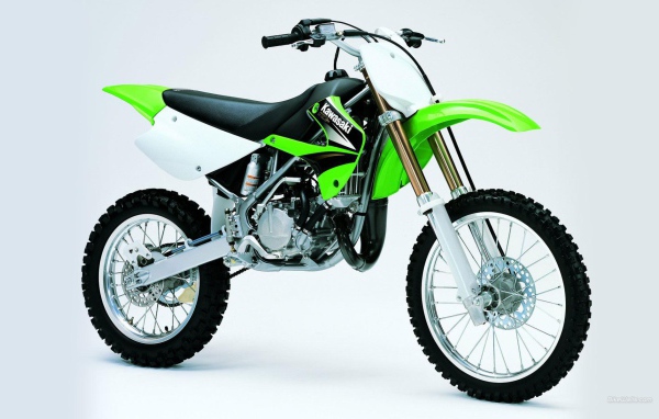 Красивый мотоцикл в москве Kawasaki KX 85-II